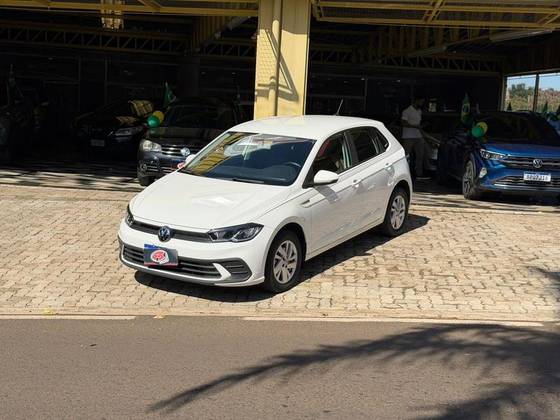 VOLKSWAGEN POLO 1.0 170 TSI COMFORTLINE AUTOMÁTICO VOLKSWAGEN POLO 1.0 170 TSI COMFORTLINE AUTOMÁTICO